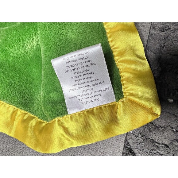 Scene Weaver John Deere JD Tractor Lovey Green Security Blanket Plush Toy 16 In - Picture 7 of 10
